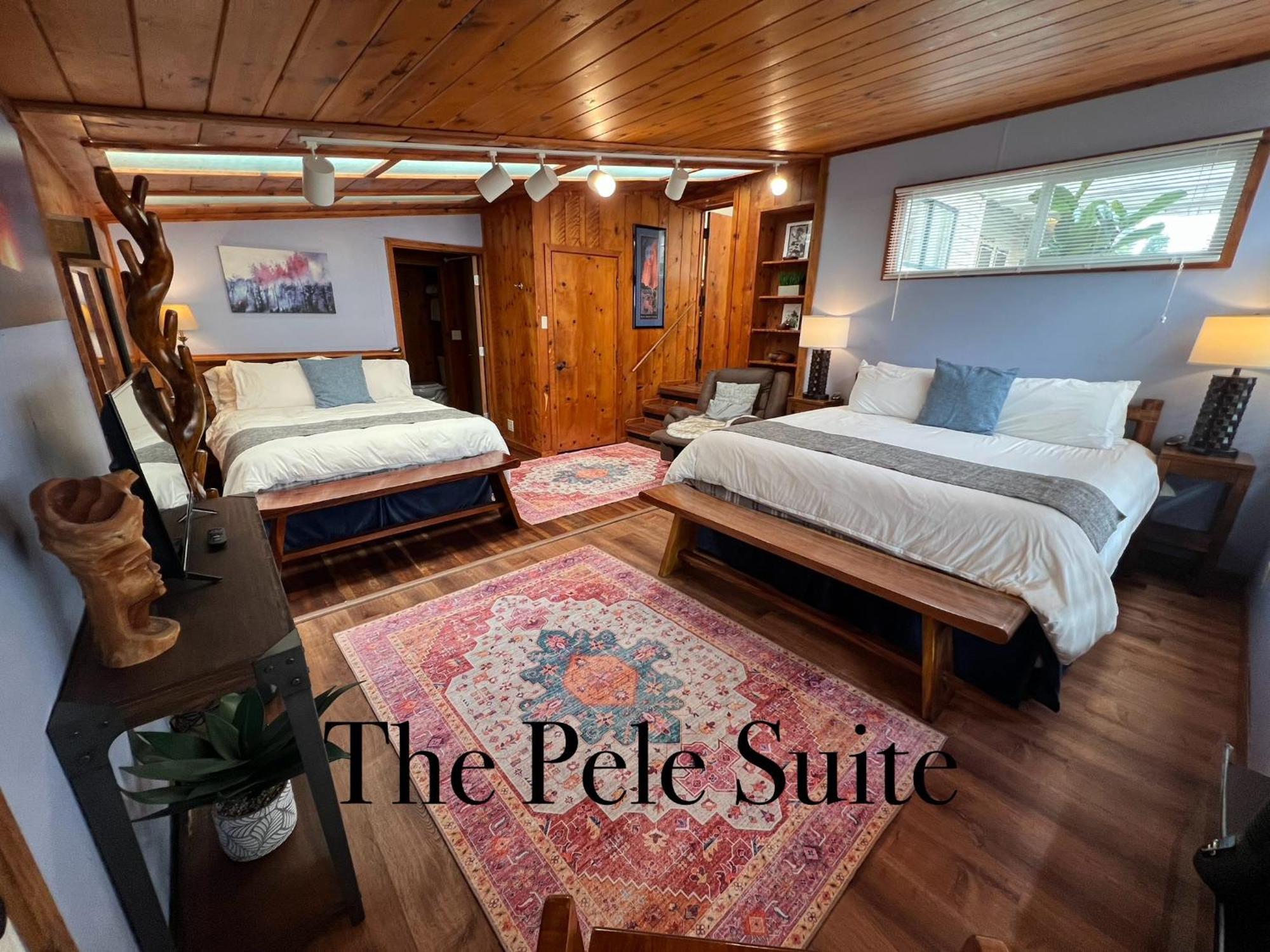 Aloha Junction Bed And Breakfast -Minutes Away From Hawaii Volcanoes National Park Bagian luar foto