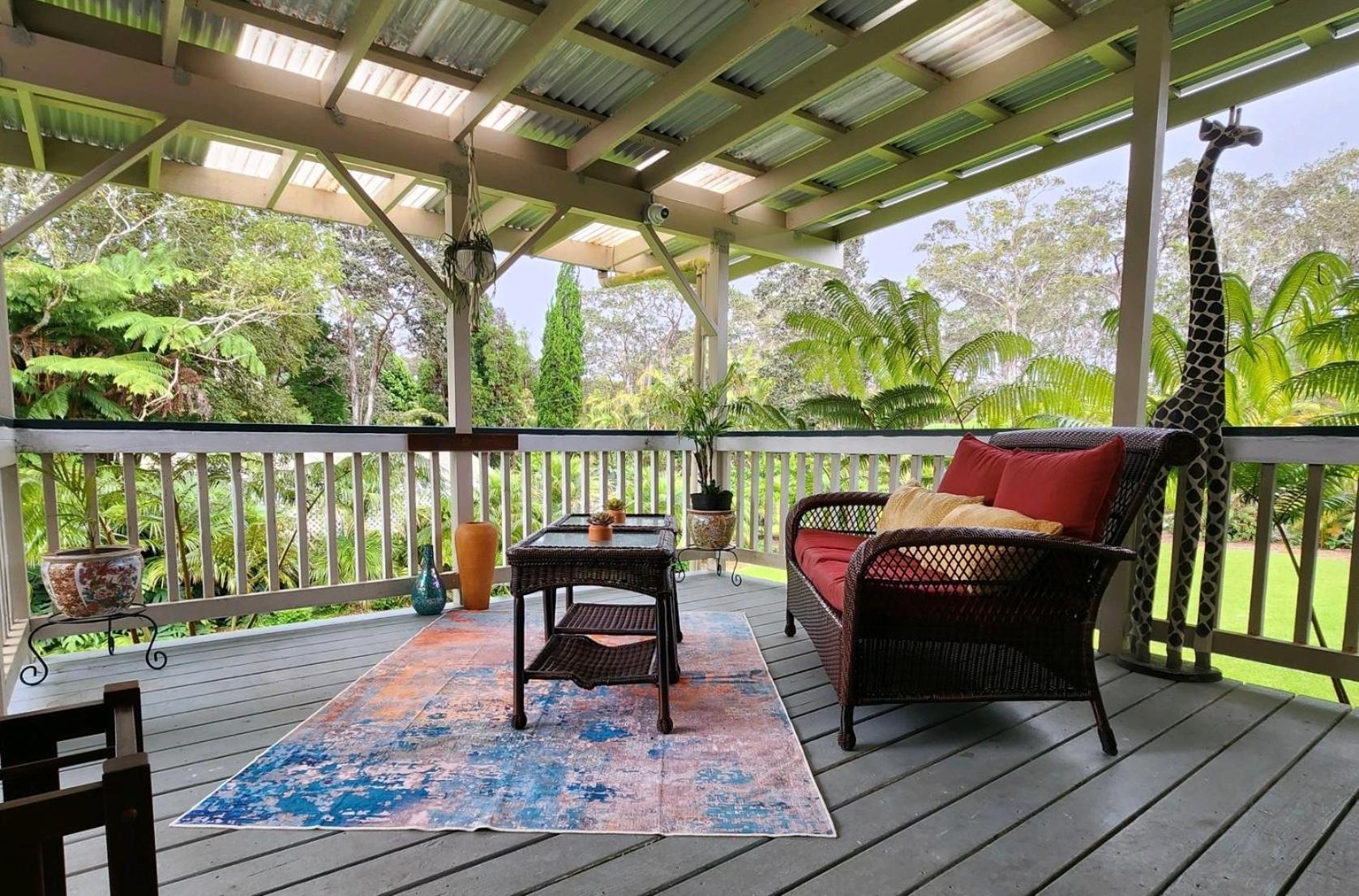 Aloha Junction Bed And Breakfast -Minutes Away From Hawaii Volcanoes National Park Bagian luar foto